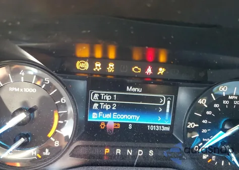 2017 Ford Explorer Xlt z USA, uszkodzony, nr VIN 1FM5K7D82HGB76507